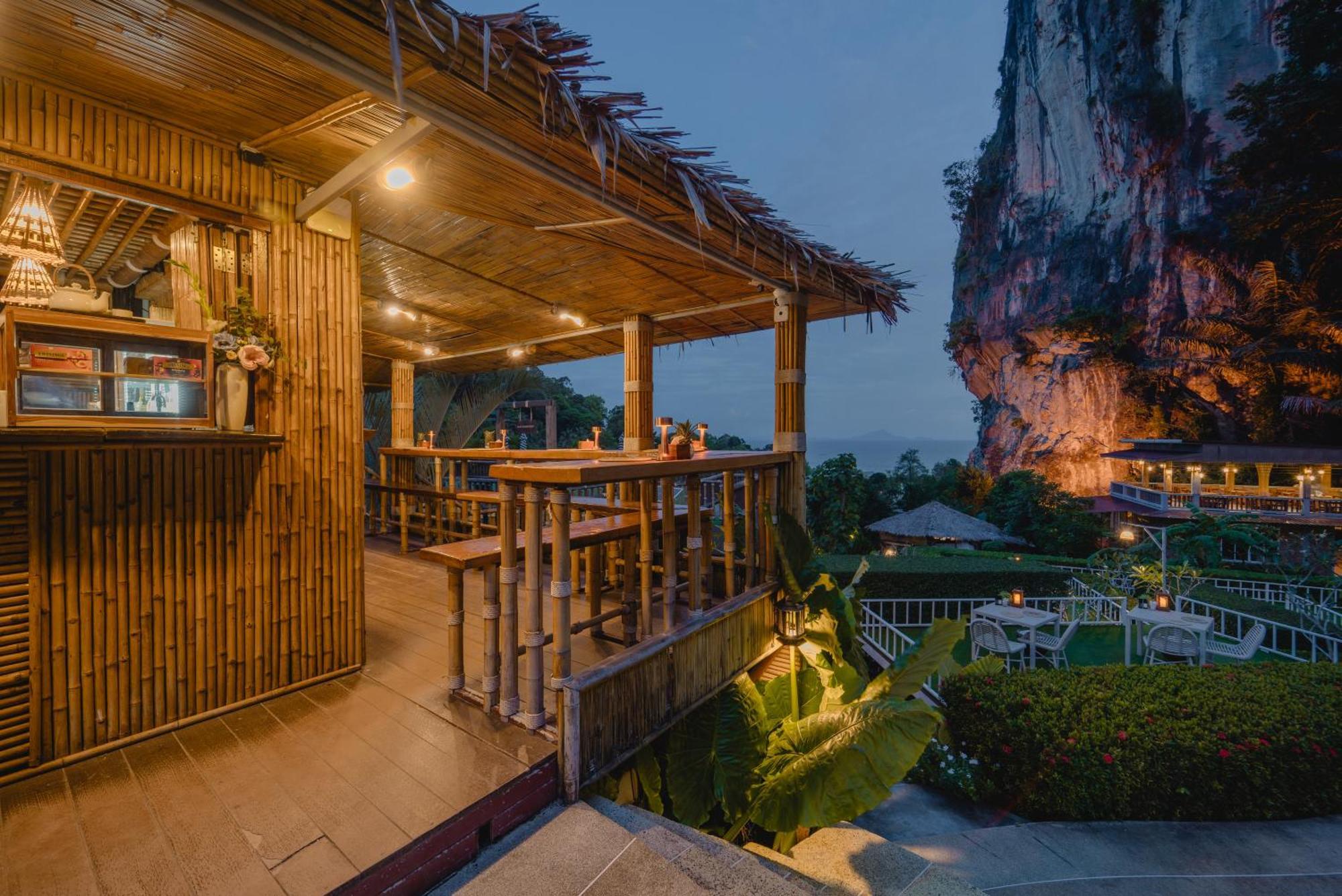 Railay Phutawan Resort Exterior photo